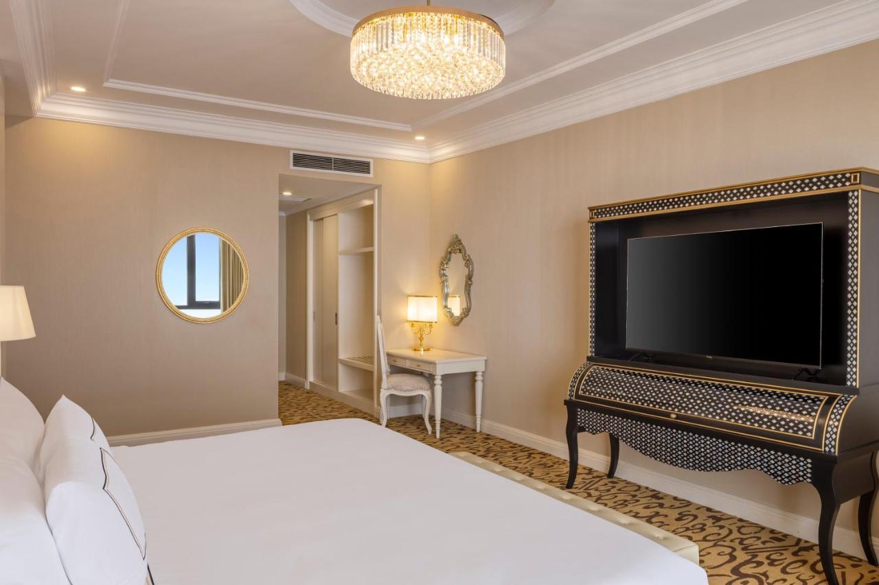 Hotel Melia Vinpearl Phu Ly Extérieur photo