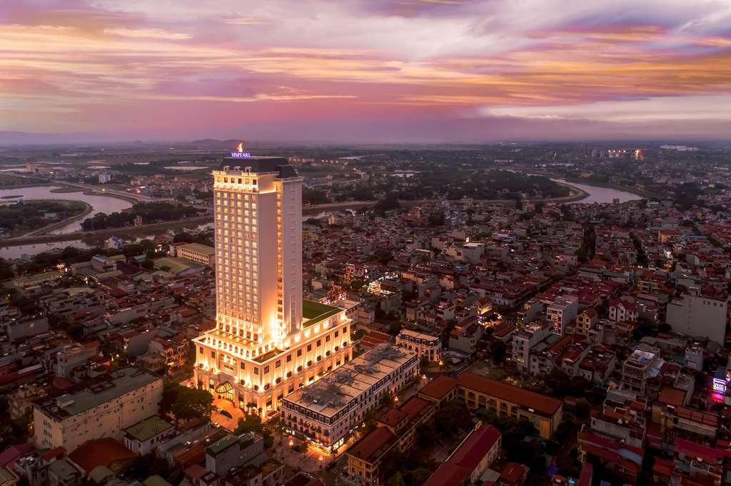 Hotel Melia Vinpearl Phu Ly Extérieur photo